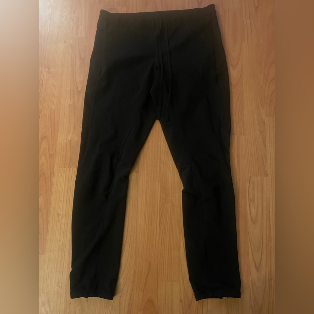 Women’s old navy medium black active leggings